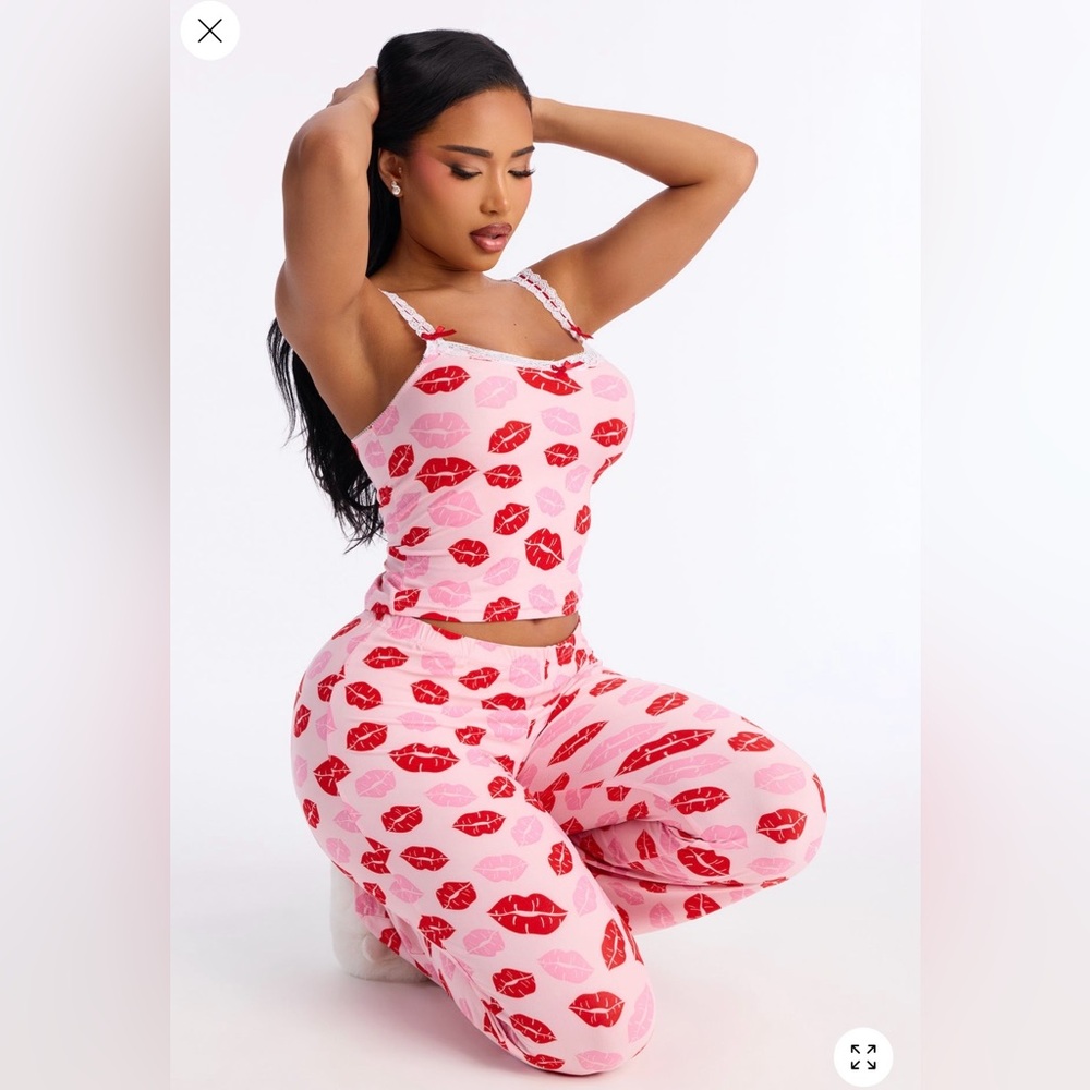 Fashion Nova Pink Kiss Print Pajama Set